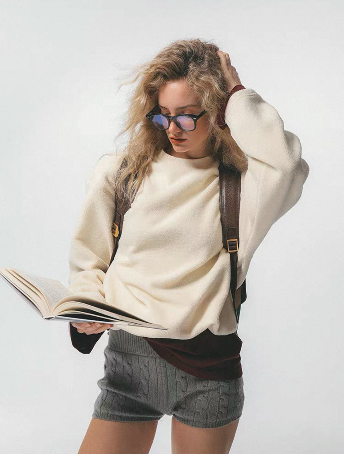 Cream Cloud-Like Fleece Adjustable Hem Sweatshirt